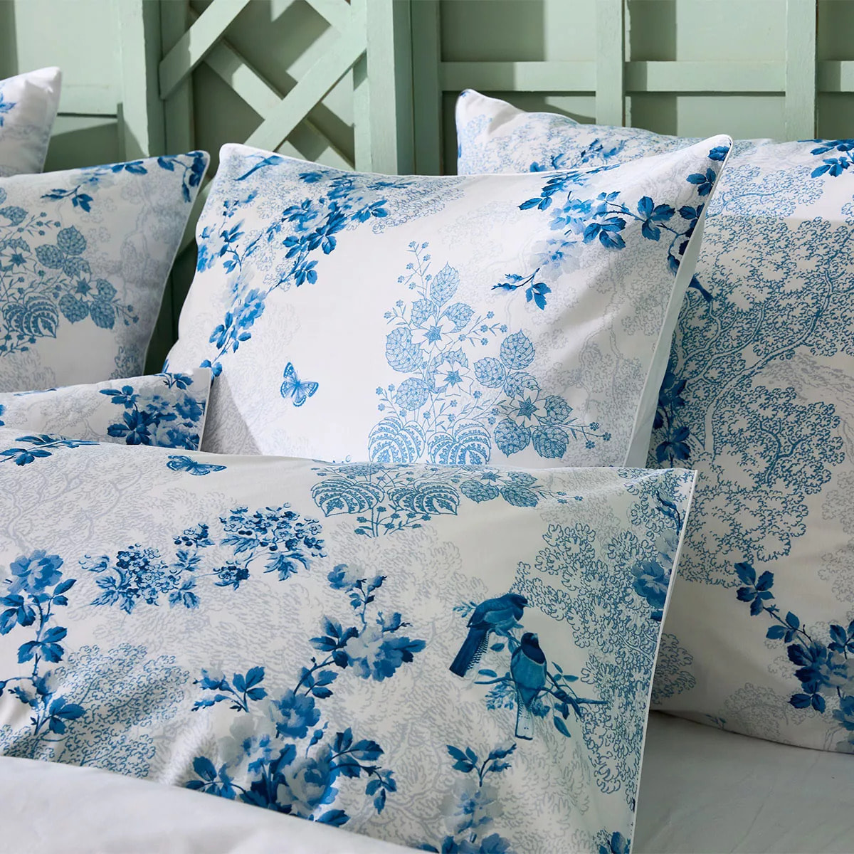Taie d'oreiller percale de coton imprimé blanc bleu Voliere bleu
