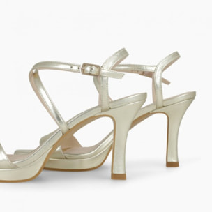 SANDALIAS DORADAS LESERA