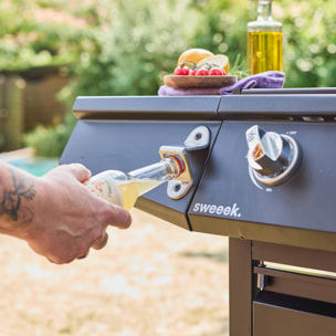 Barbecue gaz - Treville - Barbecue 3 brûleurs + 1 feu latéral noir. avec thermomètre