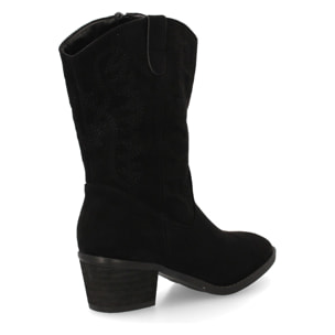 Botín cowboy mujer con bordados en la caña