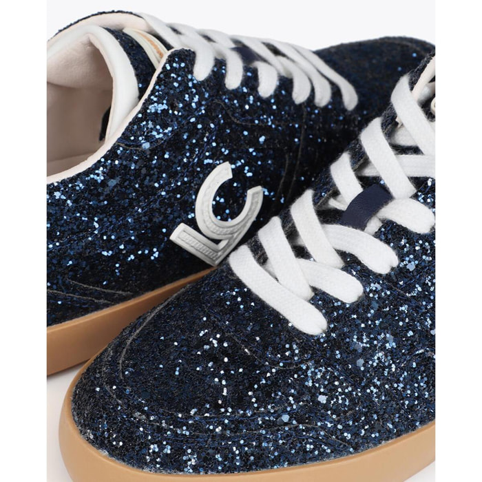 Scarpe da Ginnastica con Zeppa Interna e Dettagli in Pelle