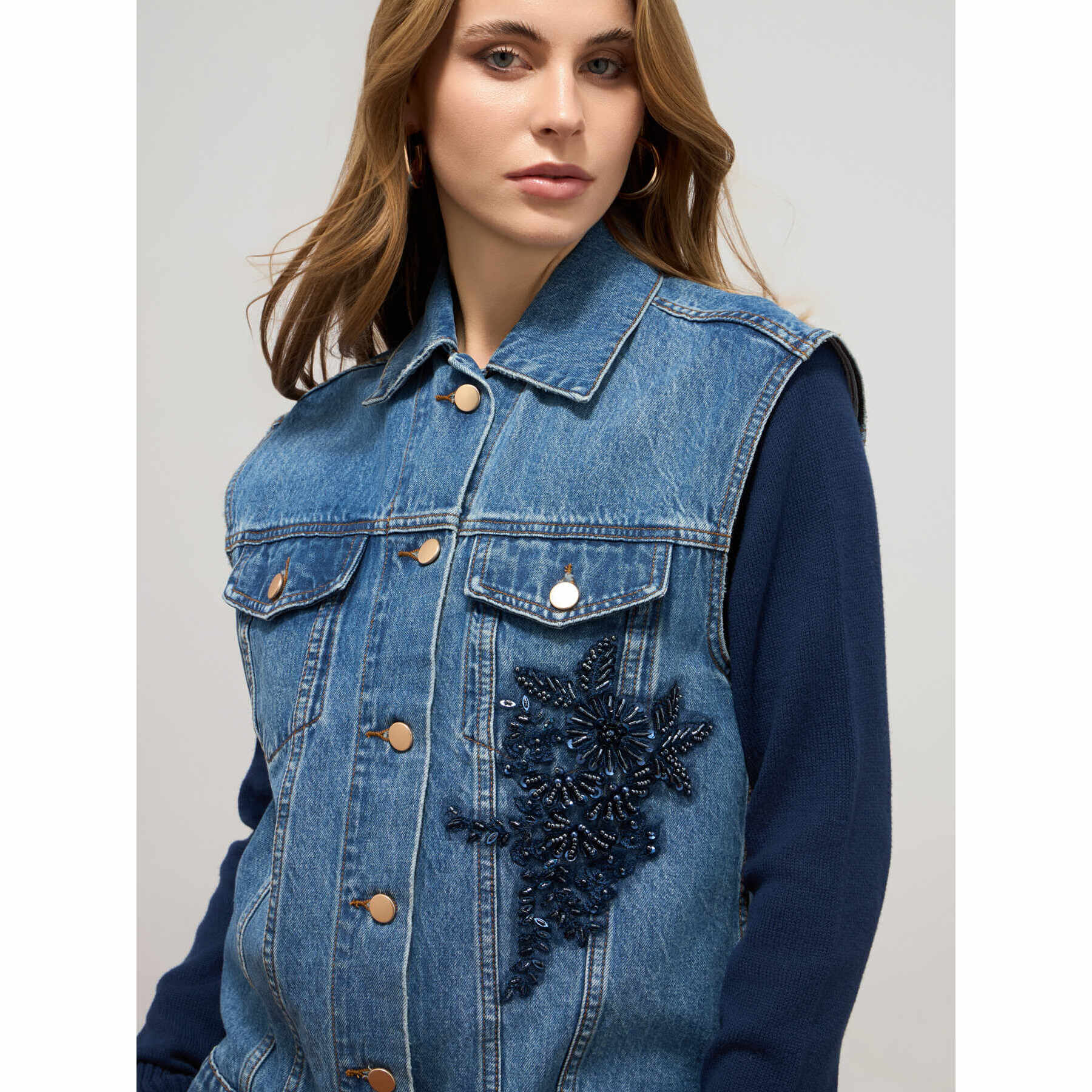 Oltre - Chaleco vaquero con aplicación floral - Azul