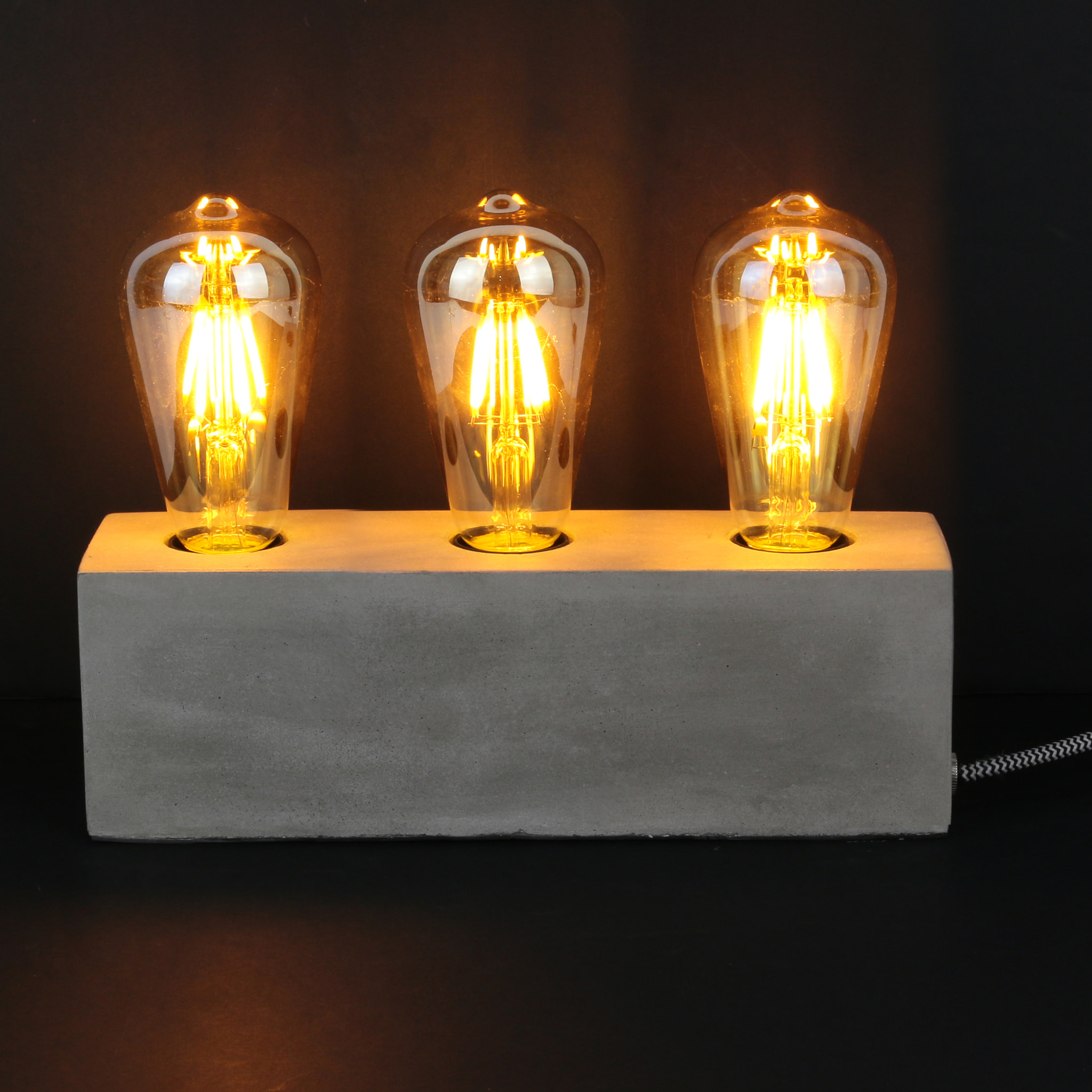 Lampe A Poser Beton 3 Ampoules
