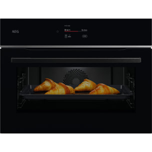 AEG Horno compacto Serie 7000 MealAssist con SteamBake con Display CookSmart Touch 4,3 '', con WiFi TA7PK721B