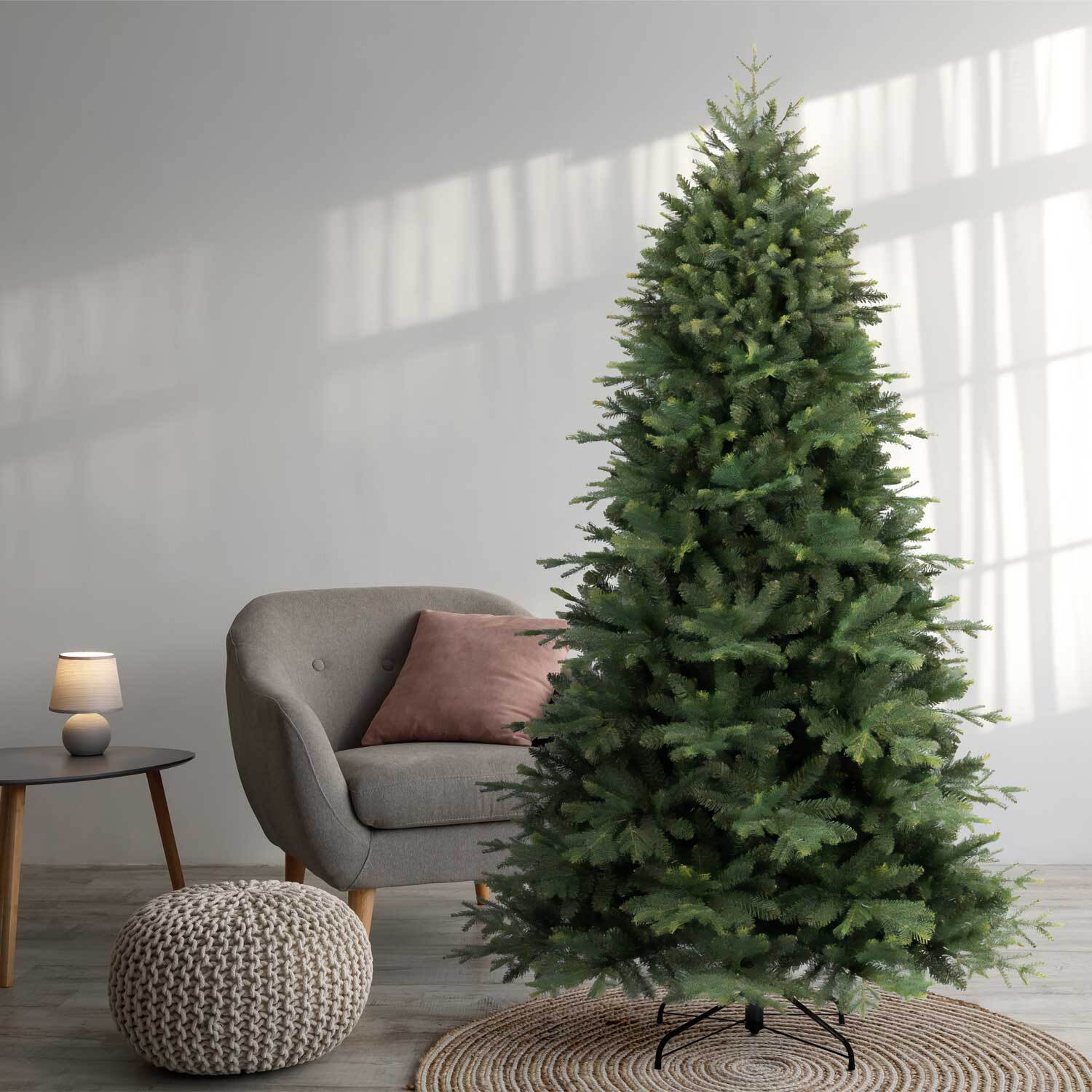 Earth - Albero di Natale effetto realistico in PE e PVC ø160x270H, 2618 rami