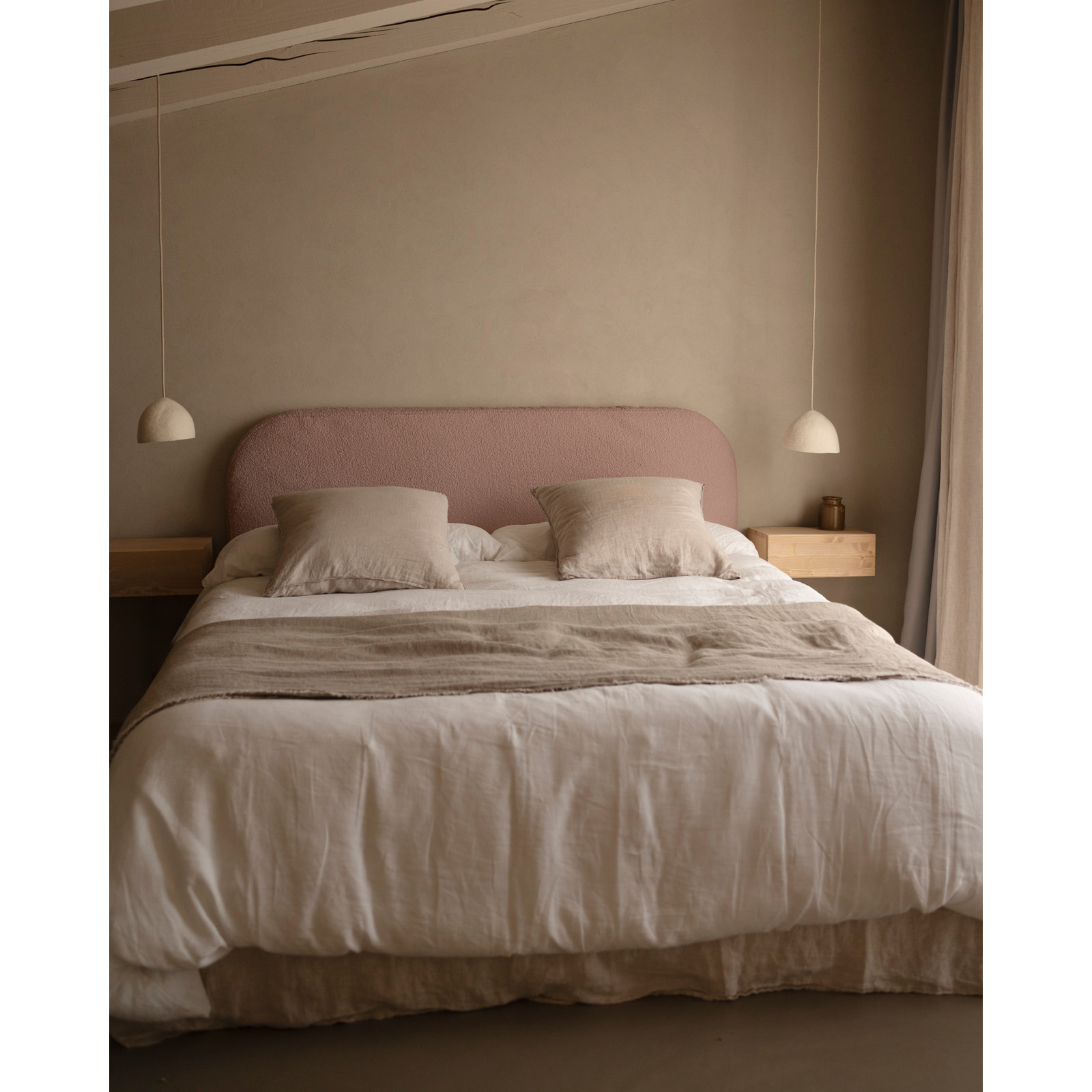 Tête de lit déhoussable en bouclé rose en différentes tailles