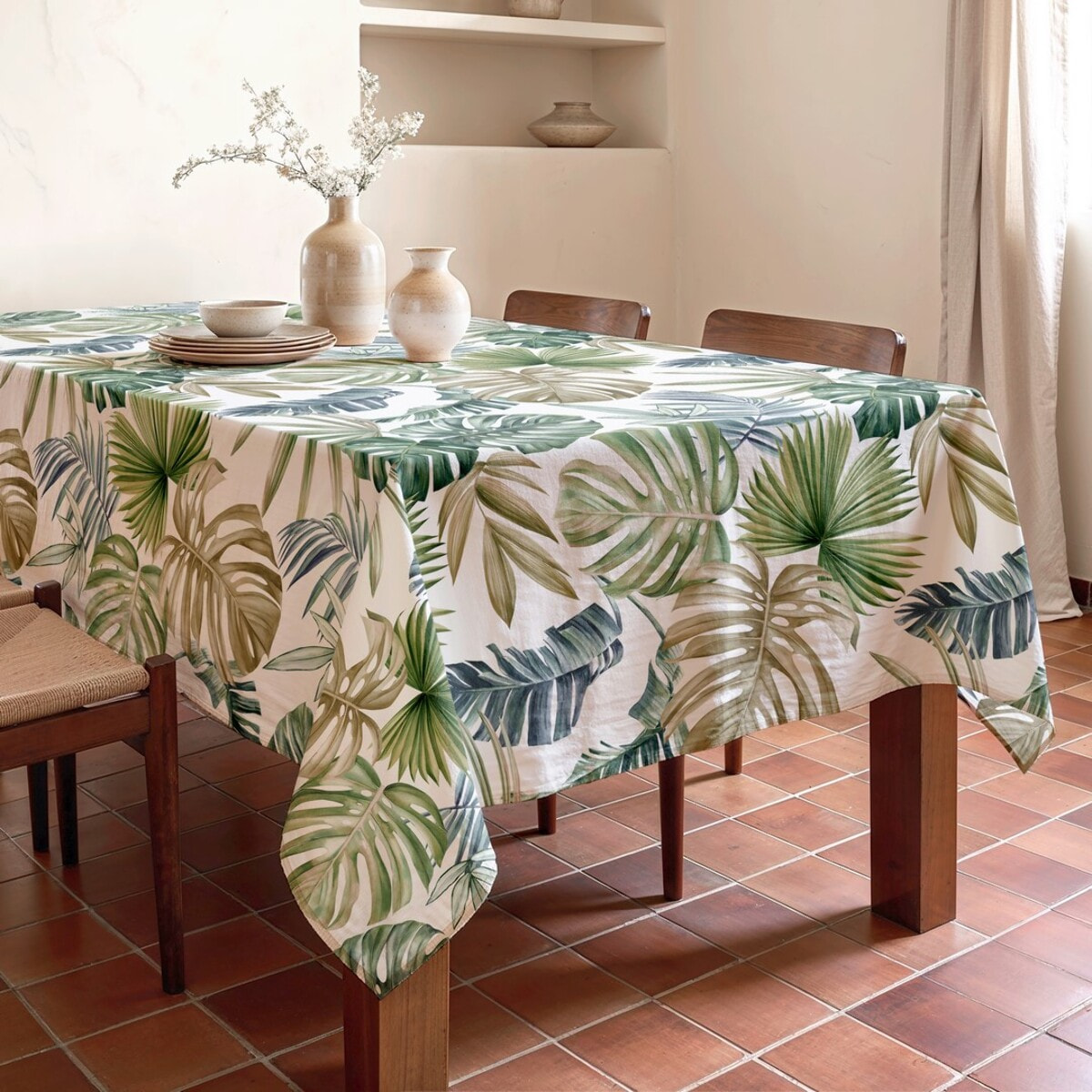 Nappe imprimée anti-tâches BETIA VERDE
