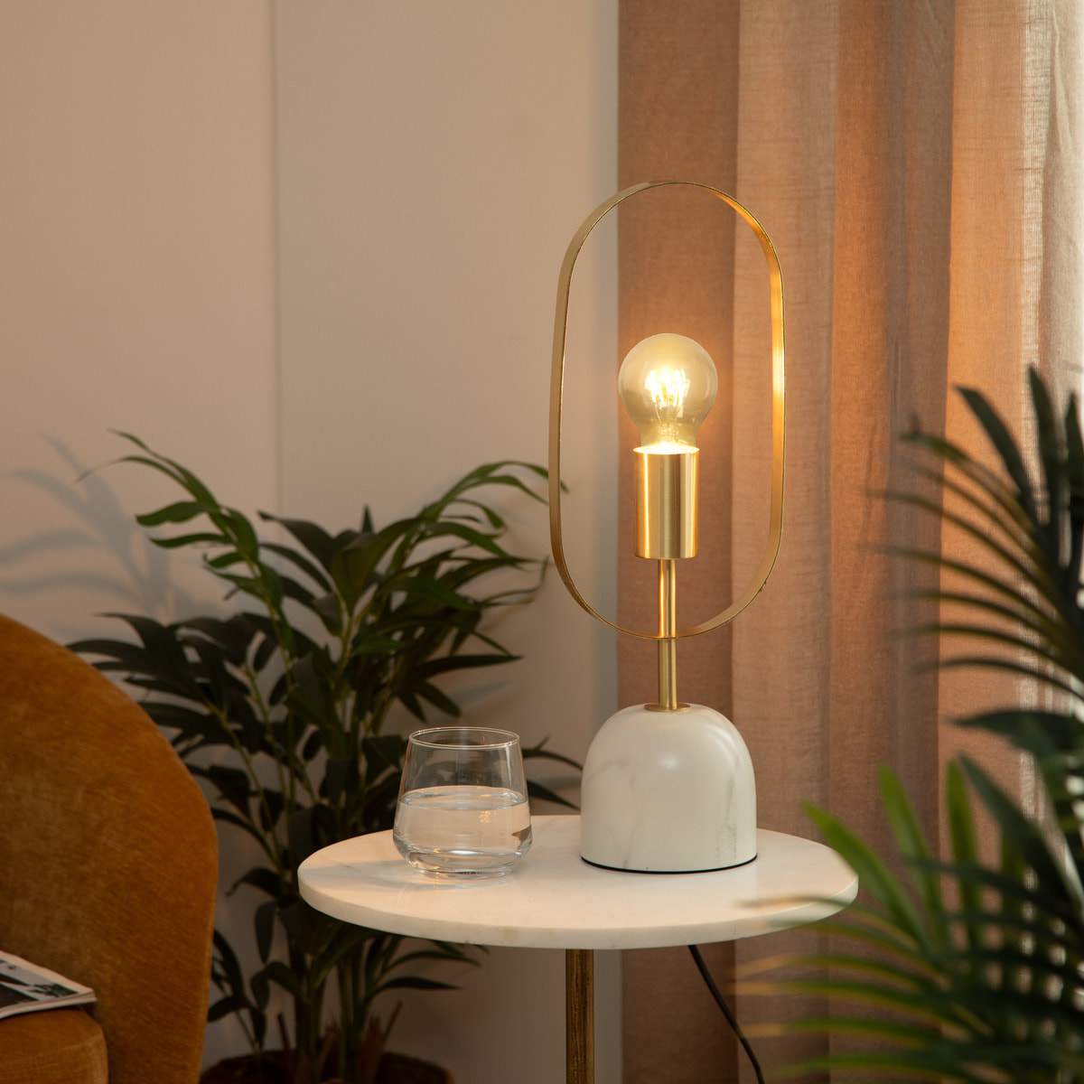 Lampe "Edi" - gris et doré - base effet marbre H44 cm