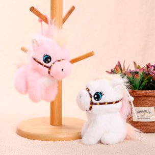 Peluche extra-morbido e soffice con ciondolo. Design puledro seduto bianco. 13 cm.