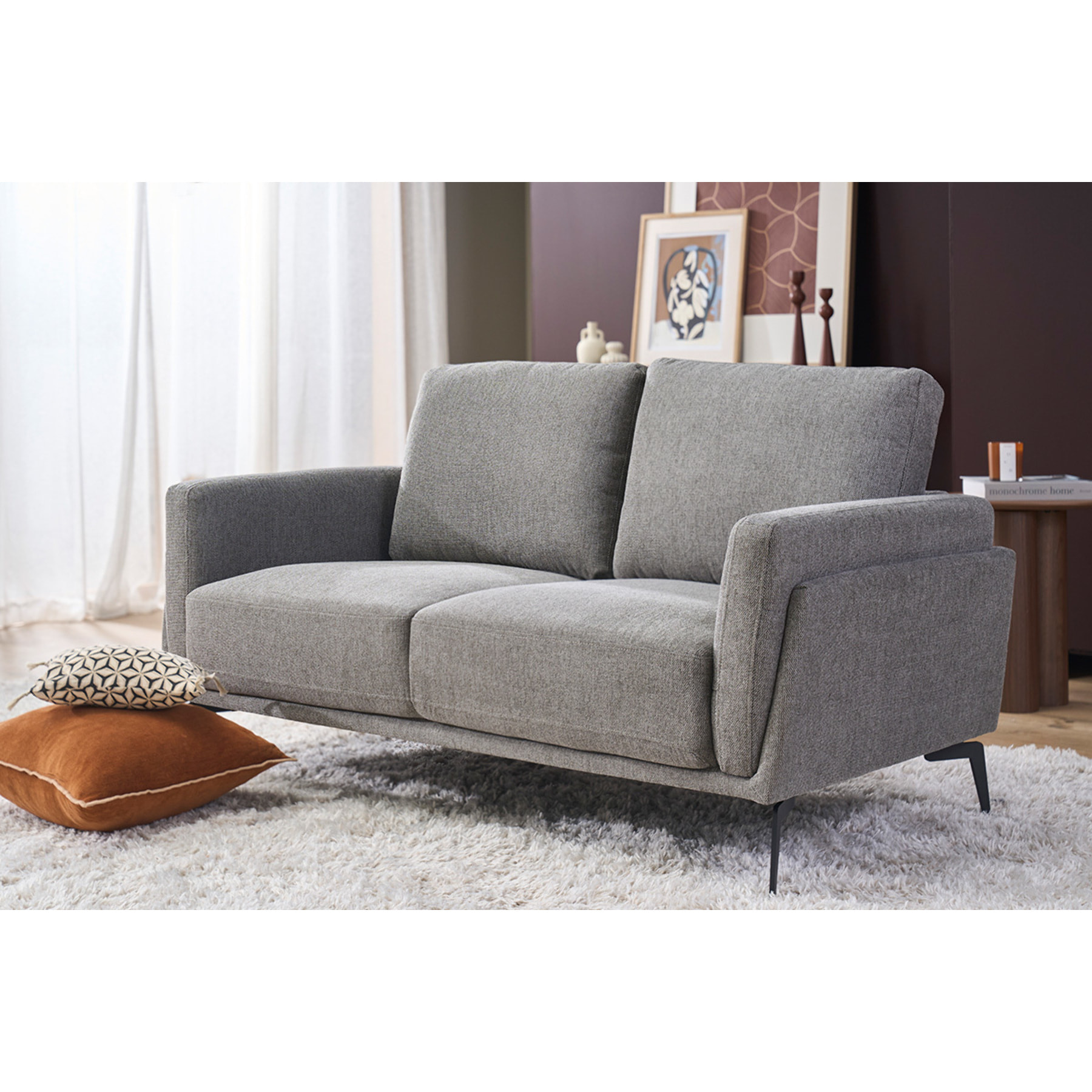 Canapé design 2 places en tissu effet velours texturé gris foncé et métal noir MOSCO