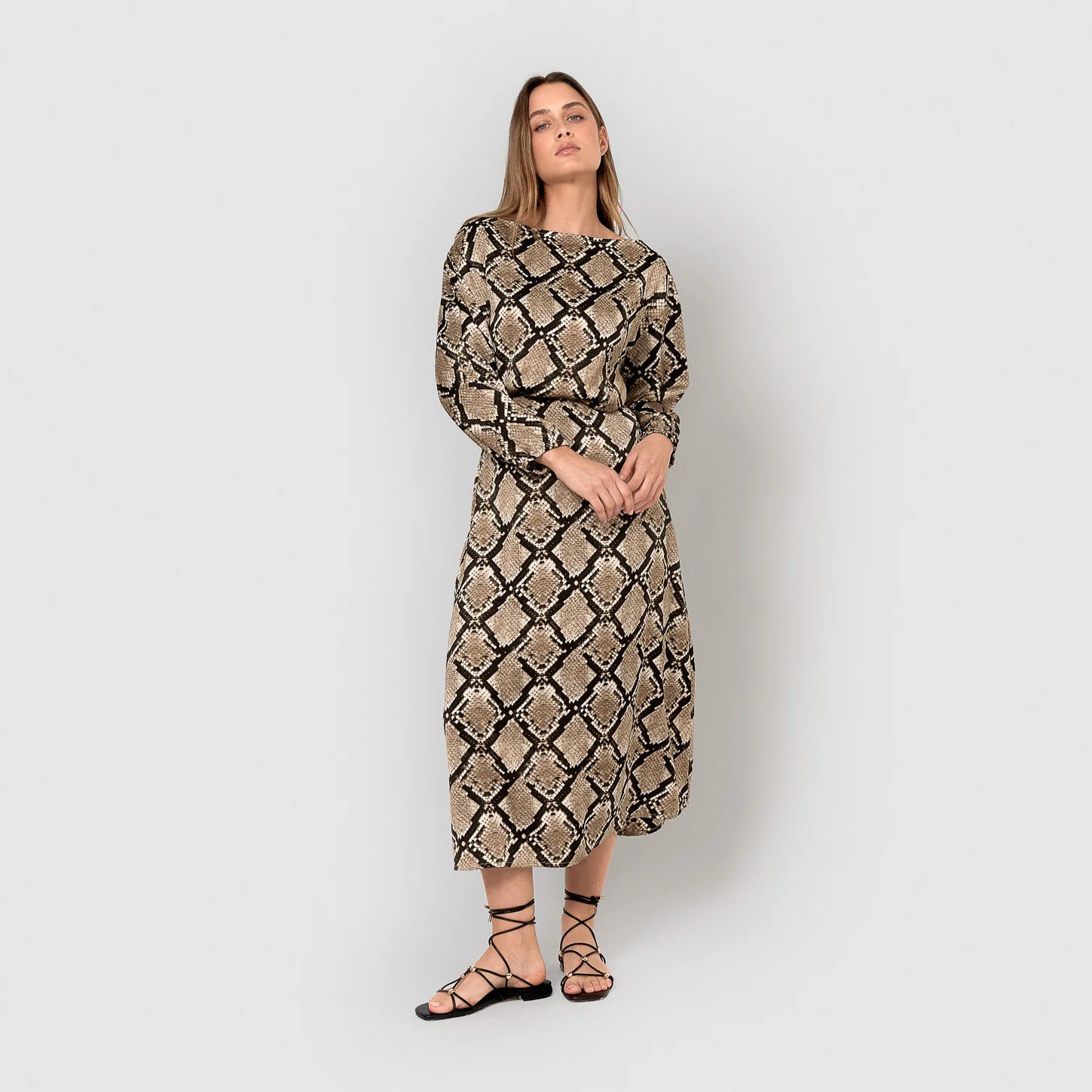 Blusa satén brisa marrón