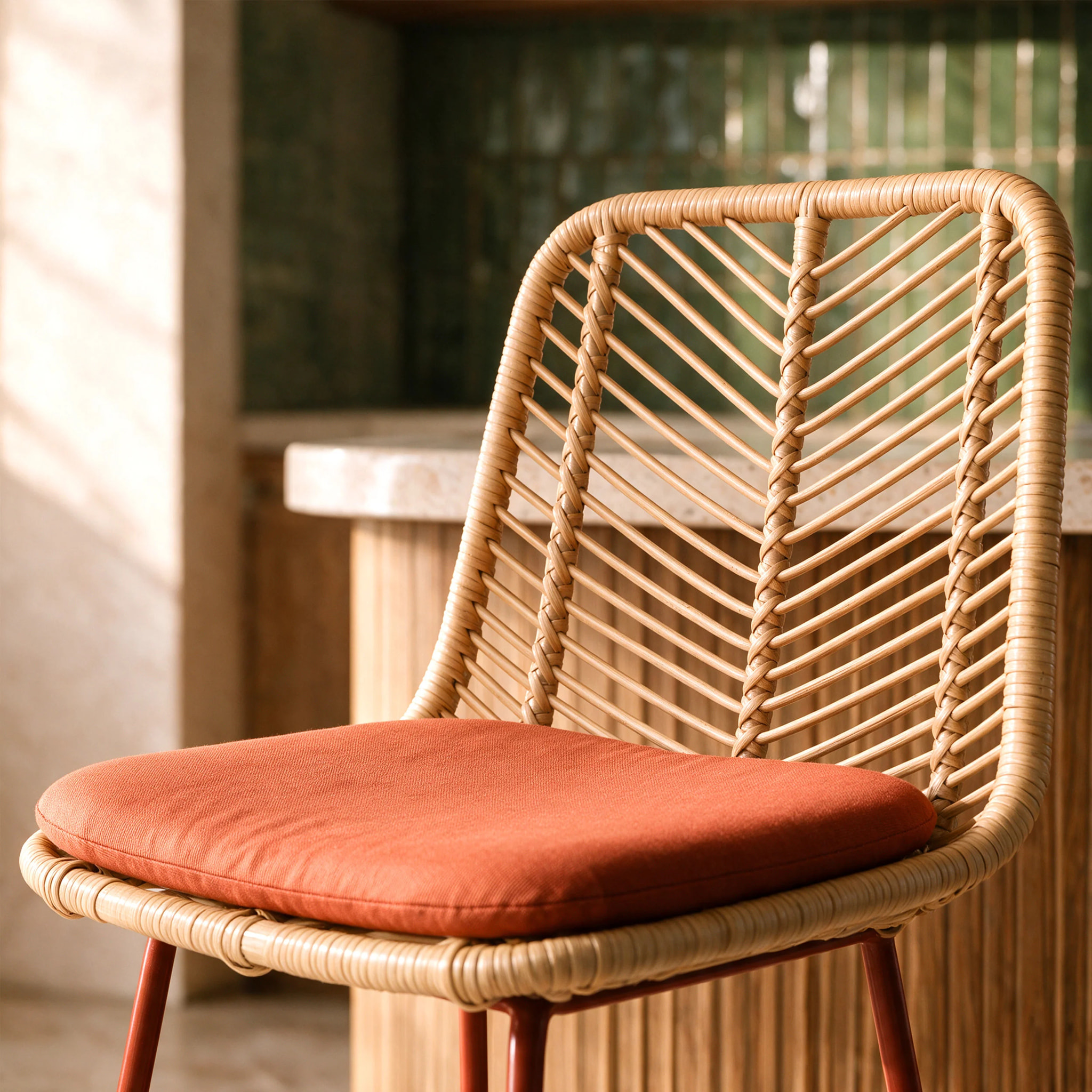 Lot de 2 chaises pour îlot central 66 cm en rotin et tissu orange - Tamara