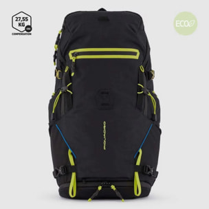 Piquadro Zaino da sci alpinismo e trekking realizzato in poliestere Cordura® riciclato al 40% altamente performante.