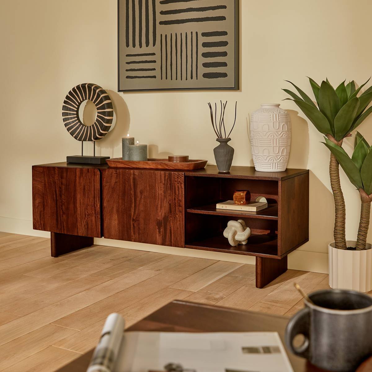 Meuble TV 2 portes 2 niches Nyero 40x147cm marron