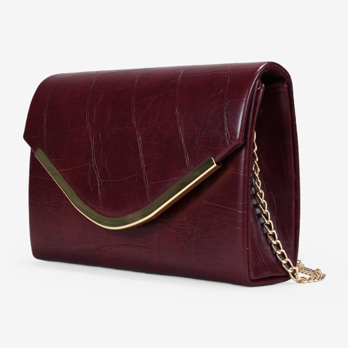 Bolso de mano burdeos con solapa y metal