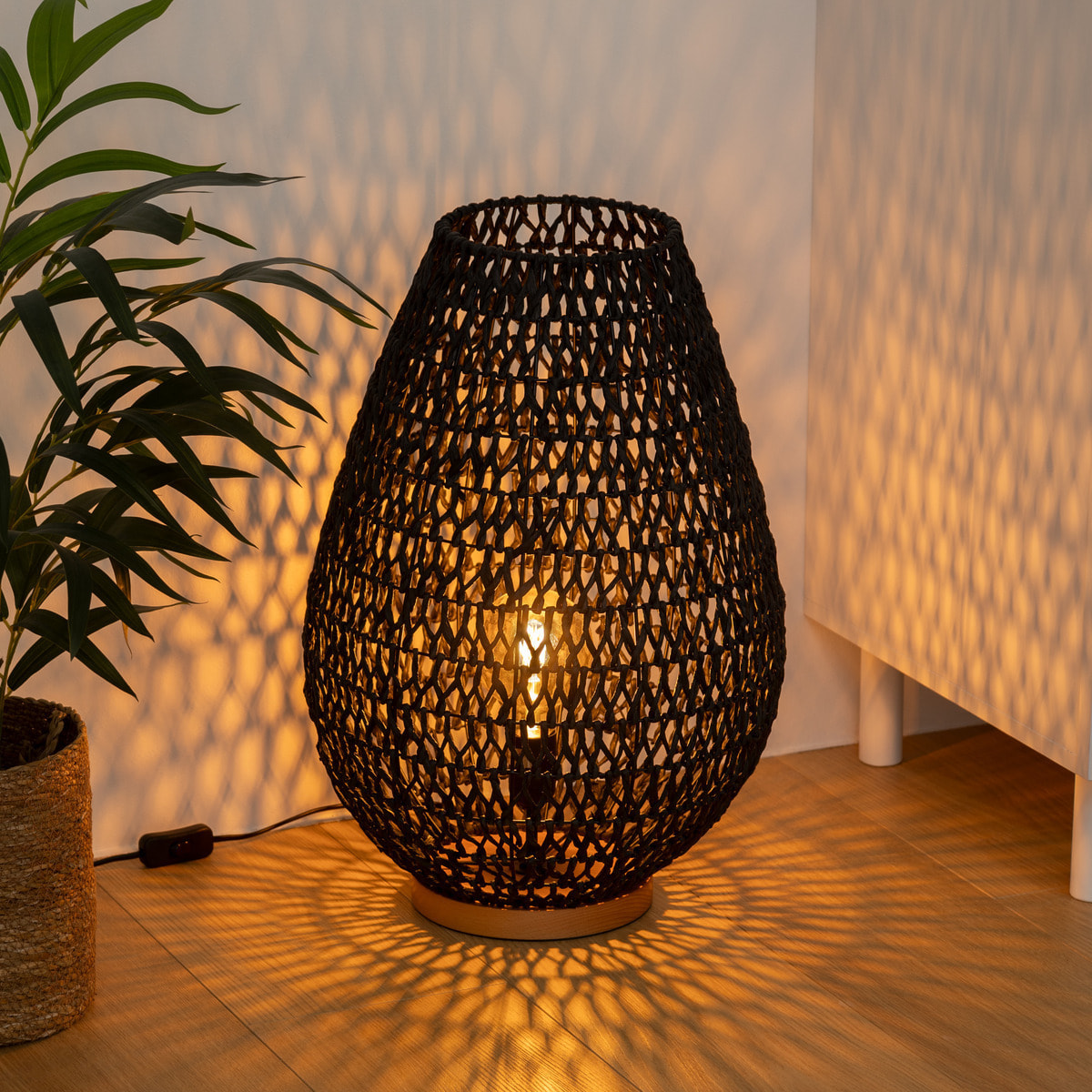 Lampe "Etel" noire - métal & papier H55 cm