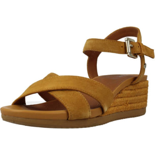 Sandalias Mujer de la marca GEOX  modelo D ISCHIA CORDA C Yellow