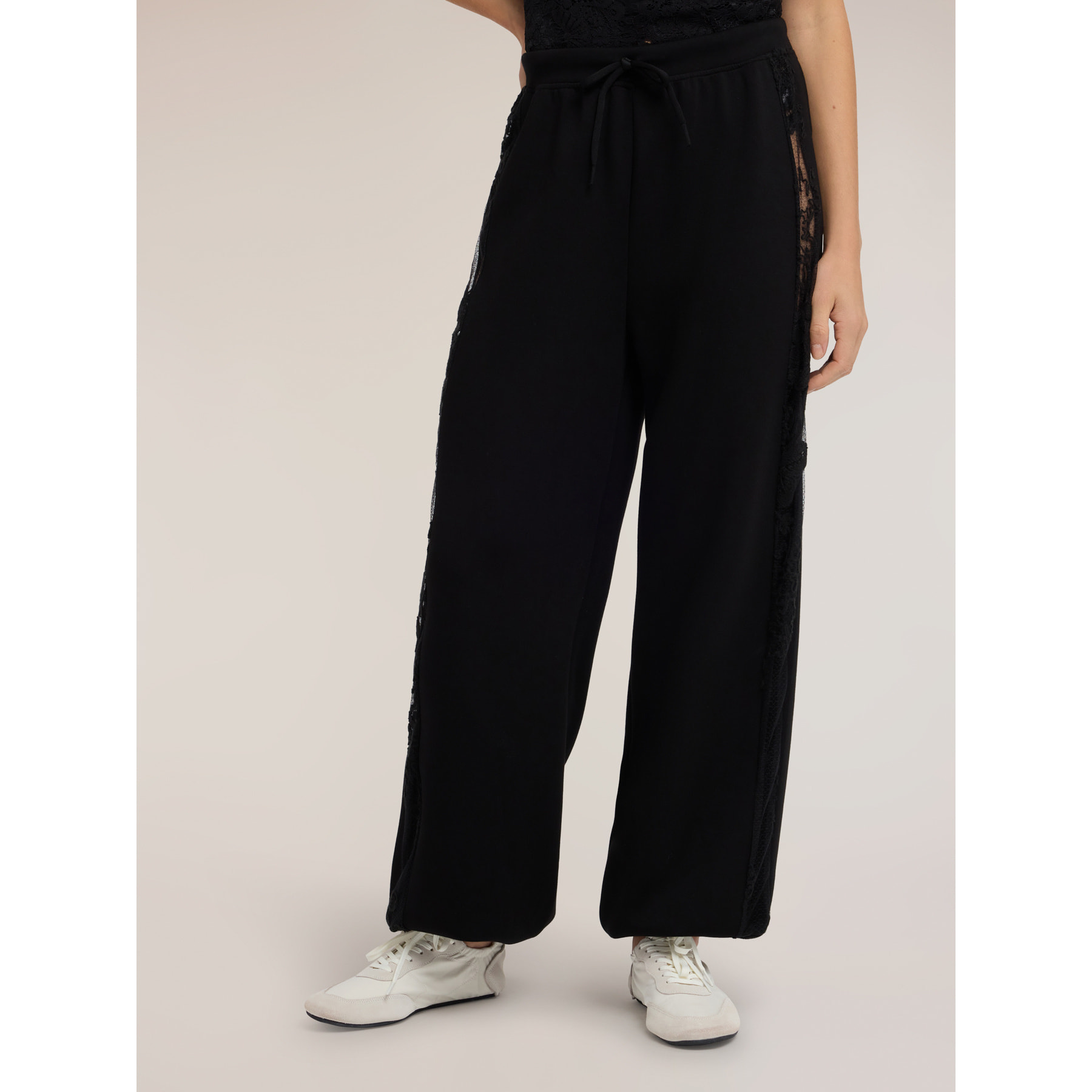 Motivi - Jogging con inserti in pizzo - Nero