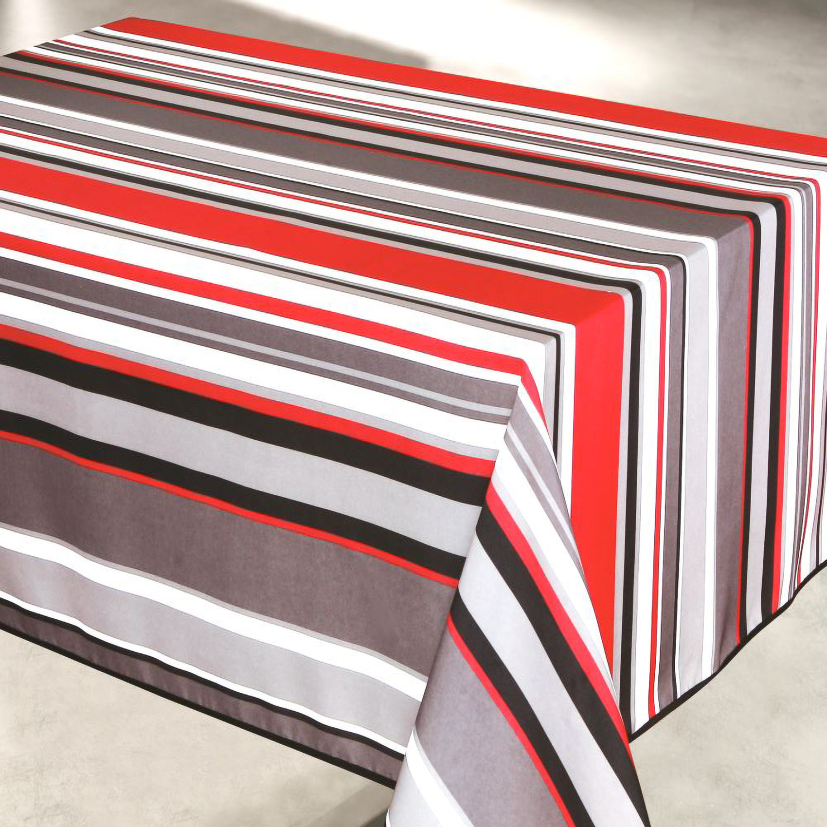 Nappe anti tache à rayures - Rouge
