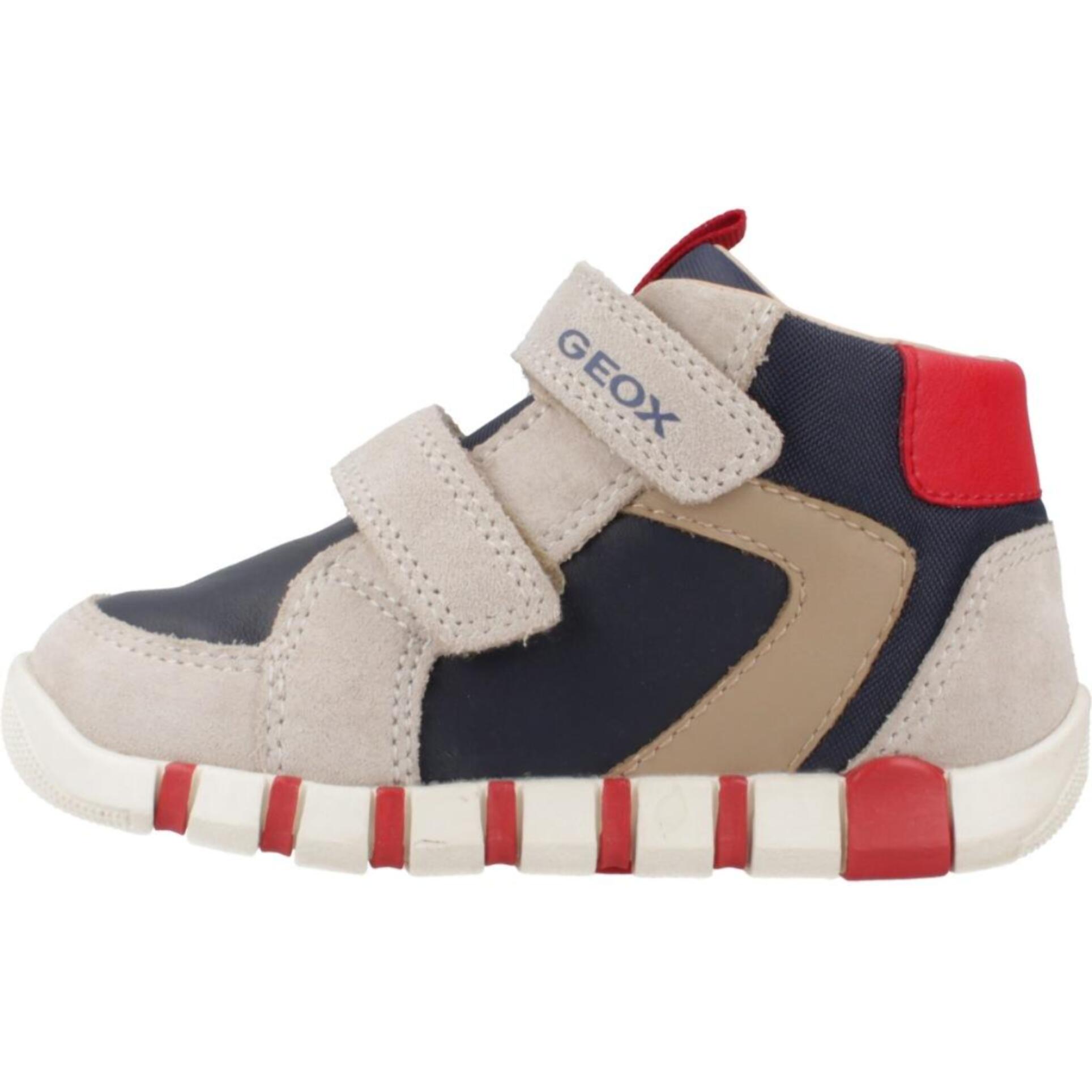 Zapatillas Niño de la marca GEOX  modelo B IUPIDOO BEIS