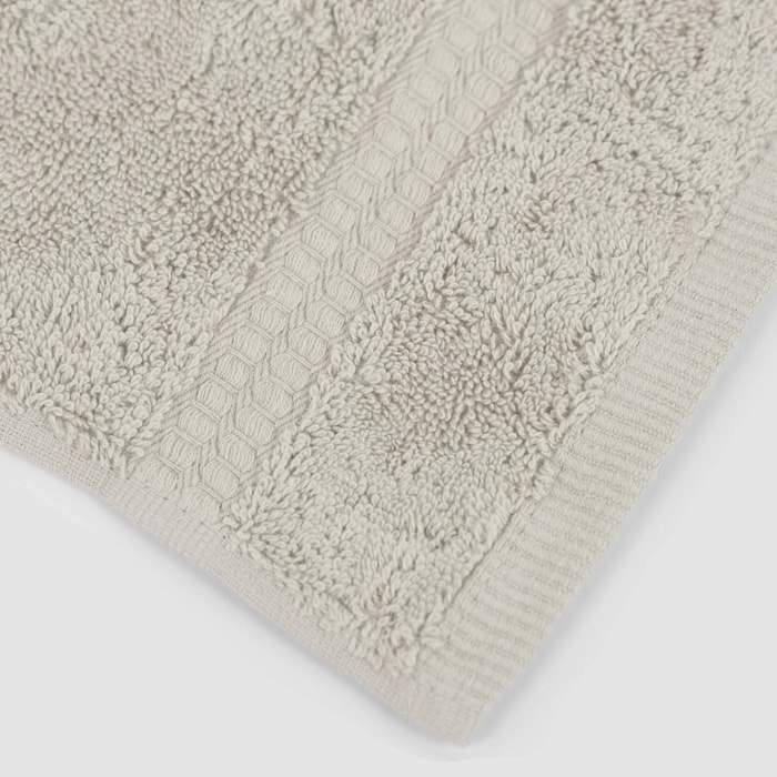 Toalla de baño 700gr gris claro