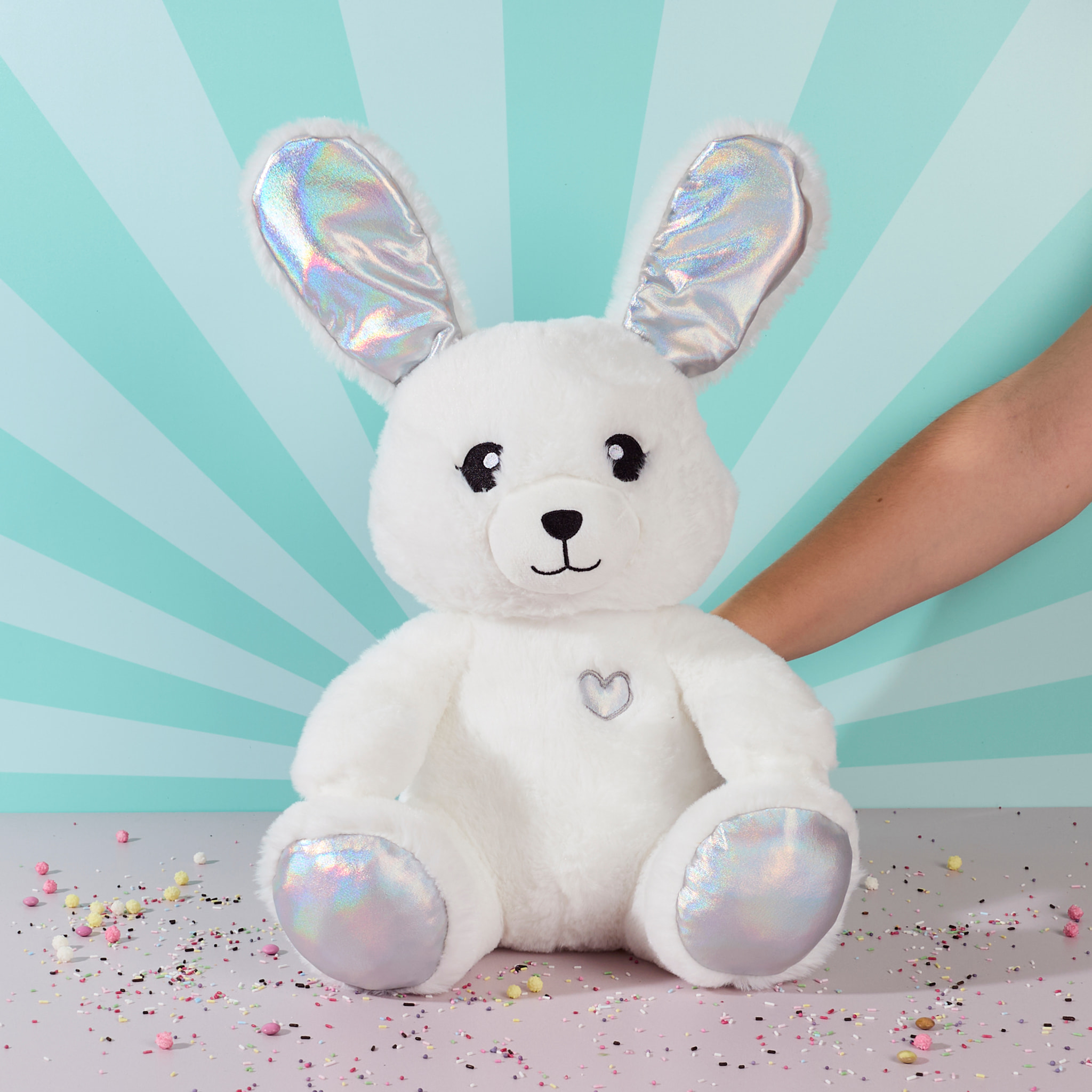 PELUCHE ANIMEE 30CM