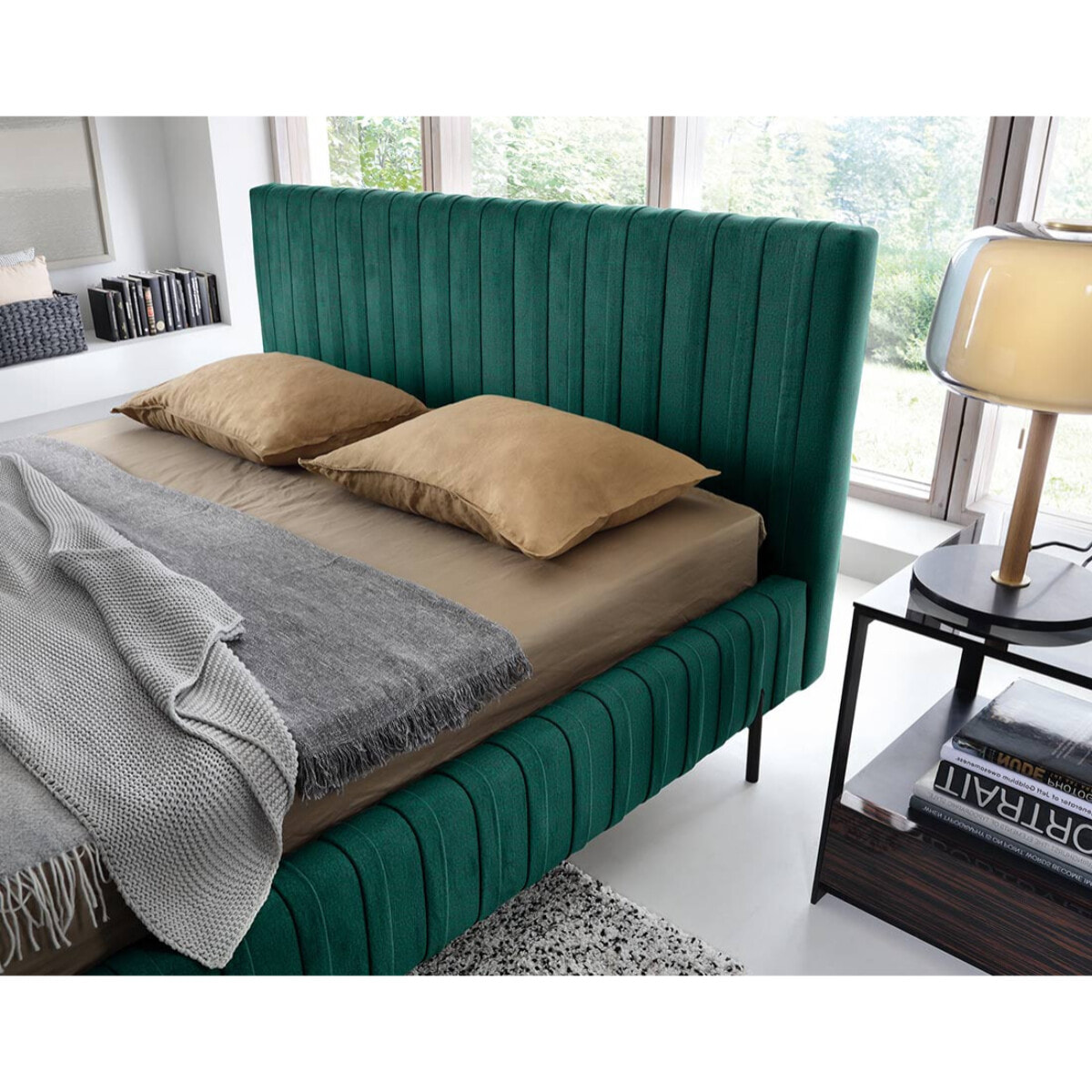 Flavio - lit coffre - 160x200 cm - sommier inclus - en simili - Vert