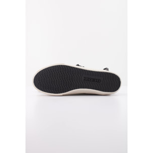 Zapatos Casual Mujer de la marca GEOX  modelo D EMMELENY NEGRO