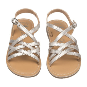 Sandalia con tiras en piel