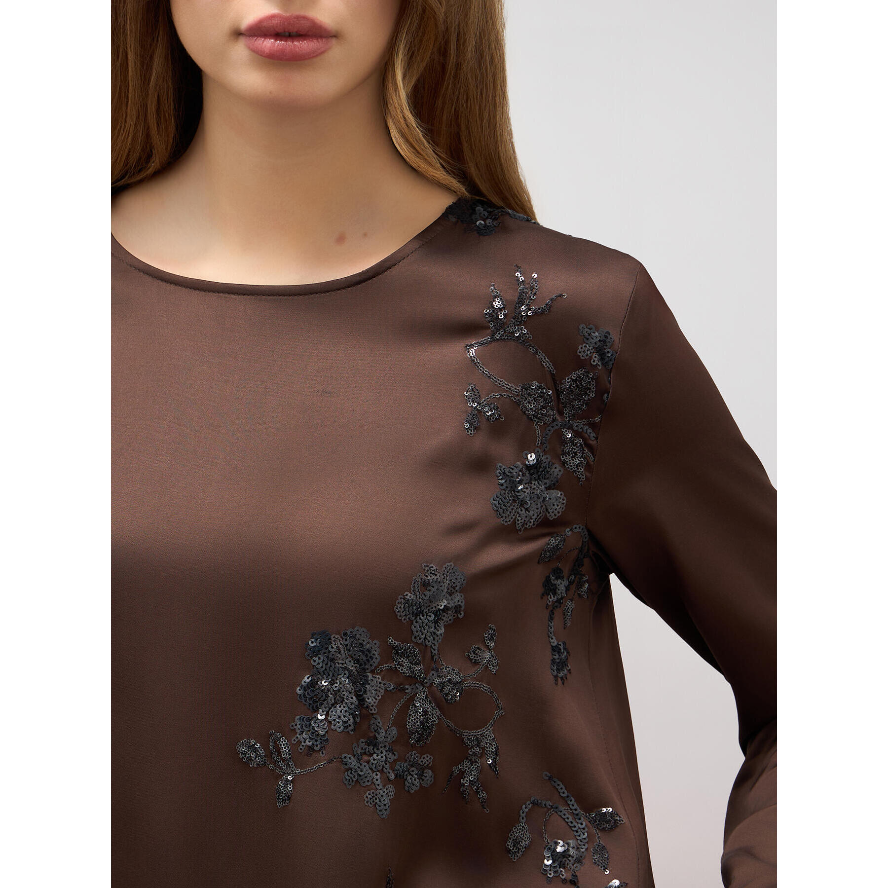 Oltre - Blusa con ricamo in paillettes - Marrone