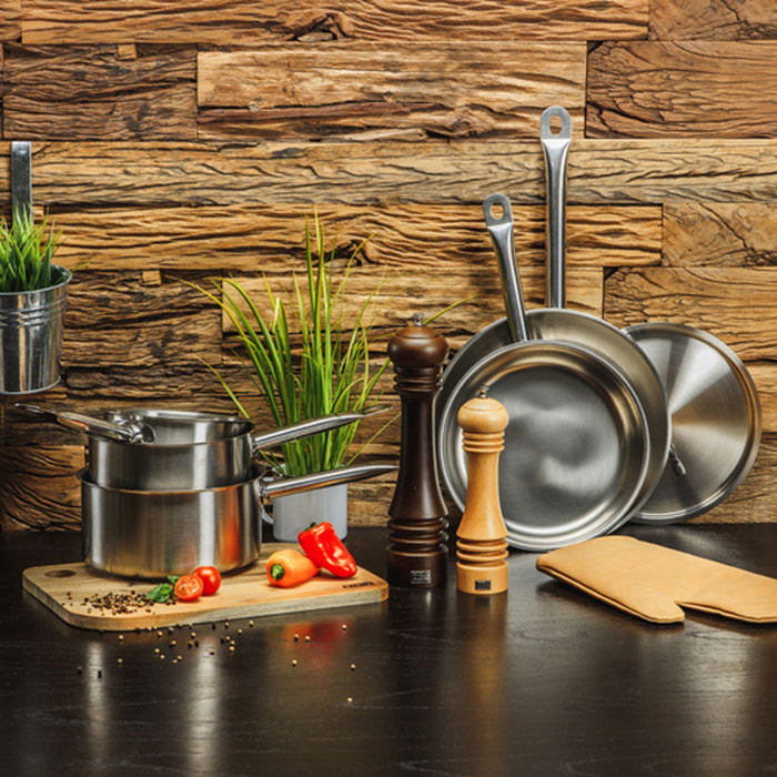 Casserole professionnelle acier inoxydable 18cm - tous feux  PROFESSIONNEL