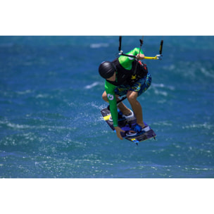 CASCOS PARA DEPORTES DE AGUA OCEAN DOLPHIN de color Negro