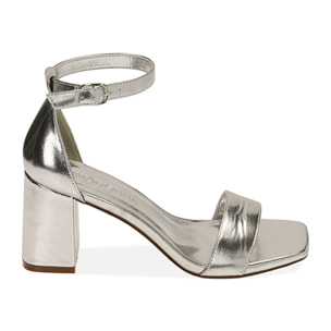 Sandali argento laminato, tacco 7,5 cm