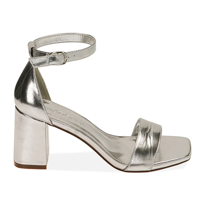 Sandali argento laminato, tacco 7,5 cm