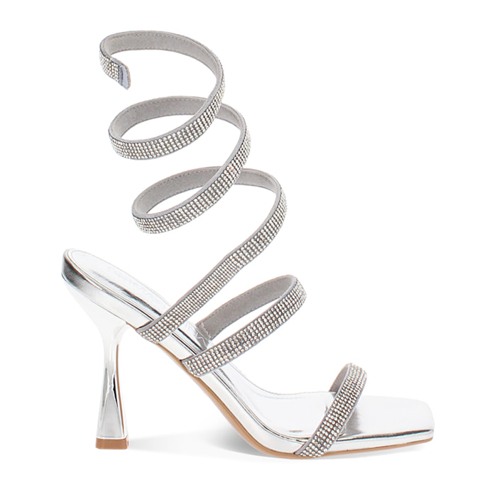 Sandali donna argento in laminato con pietre, tacco 9,5 cm