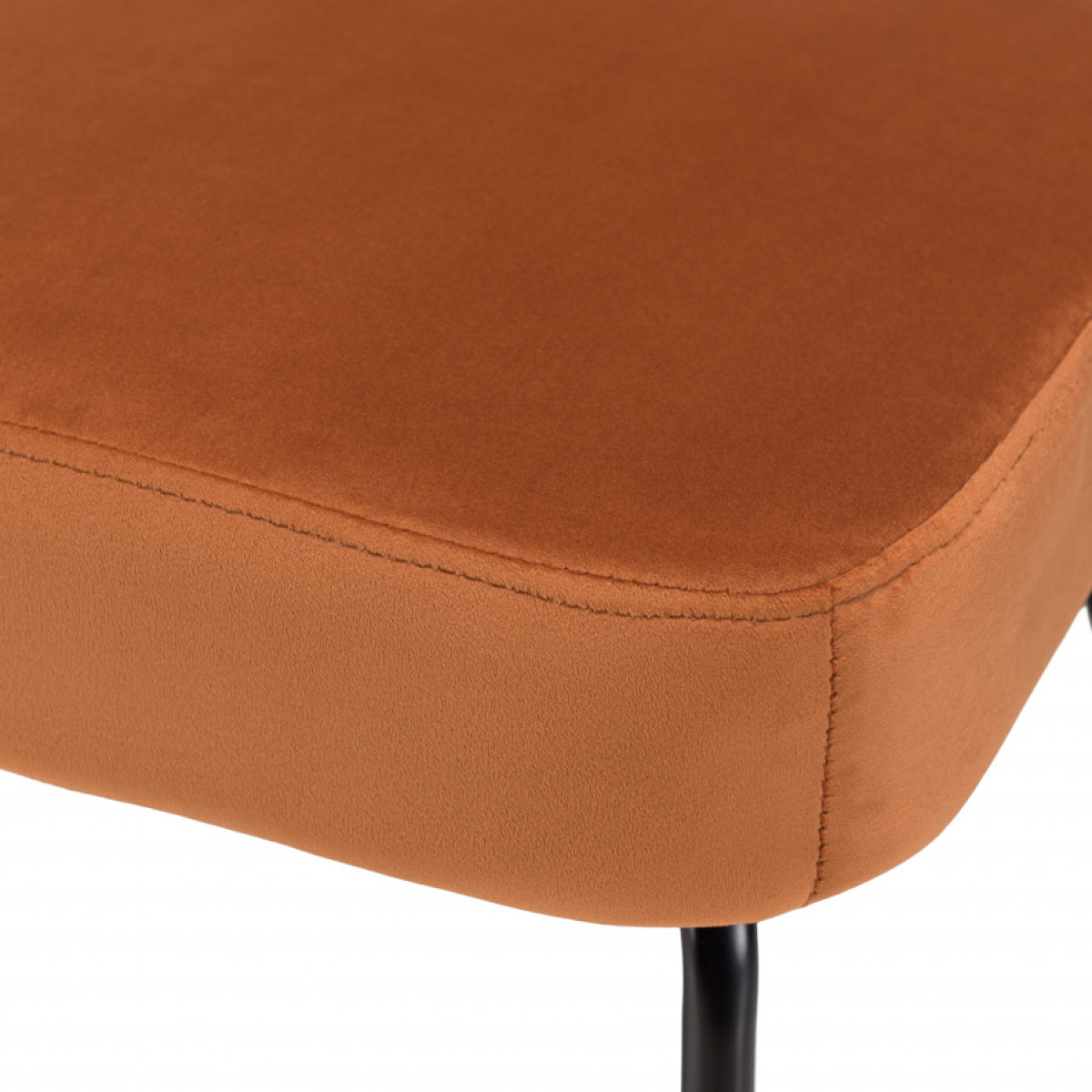 ALBANE - Fauteuil métal noir assise velours orange ambré dossier rotin