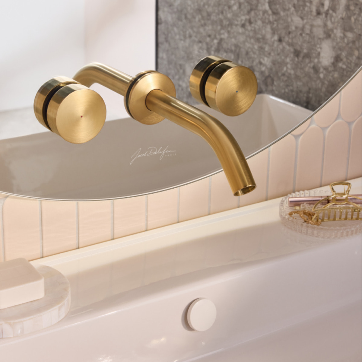 Miroir 3 trous 120 cm + mitigeur lavabo encastré 3 trous Grands Boulevards laiton brossé