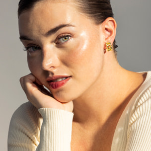 Pendientes acabados en oro amarillo de 18K