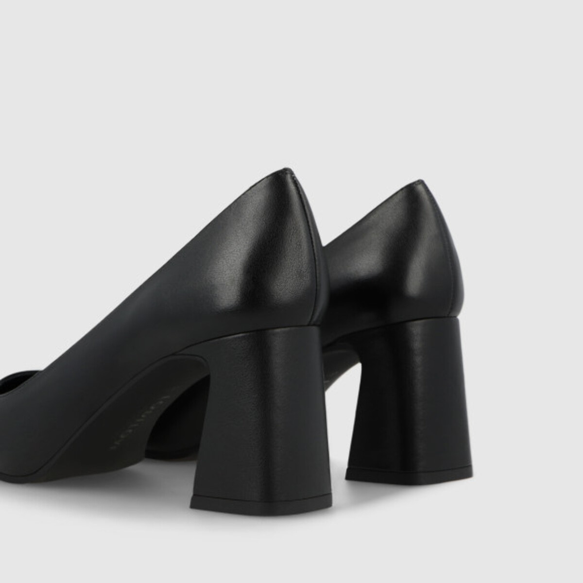 ZAPATOS DE SALÓN NEGROS BET4410