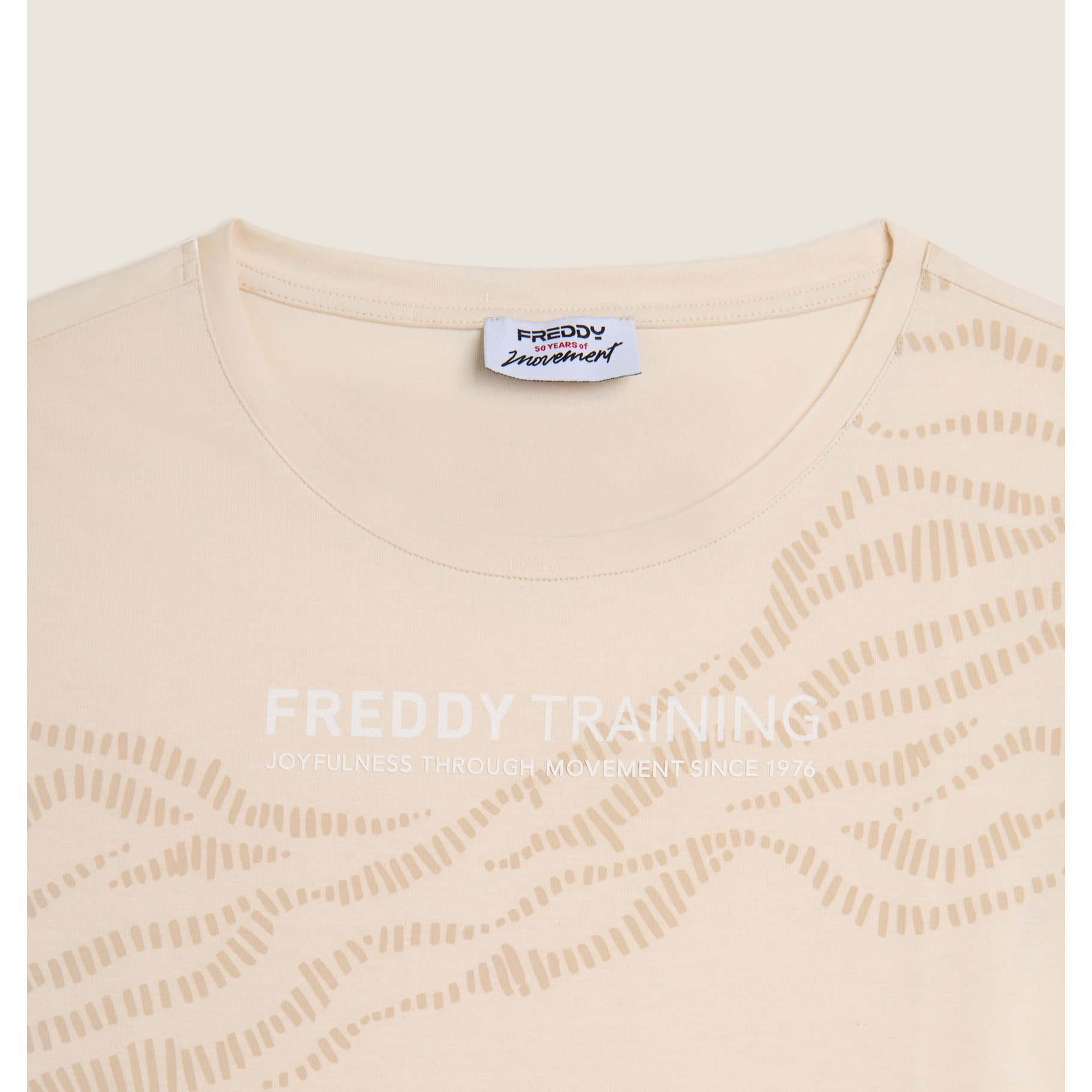 T-shirt “FREDDY TRAINING” con Motivo Grafico