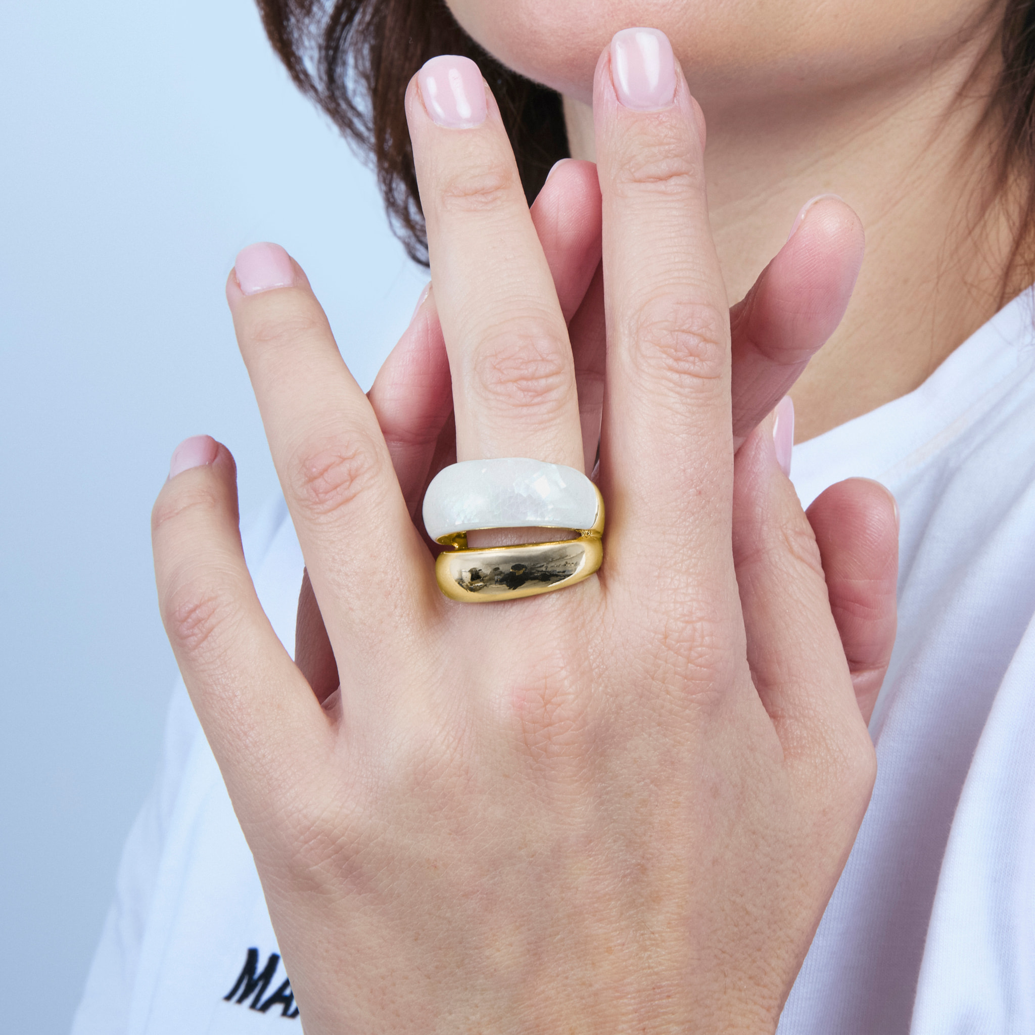 Anillo Aisal acabado oro amarillo 18k