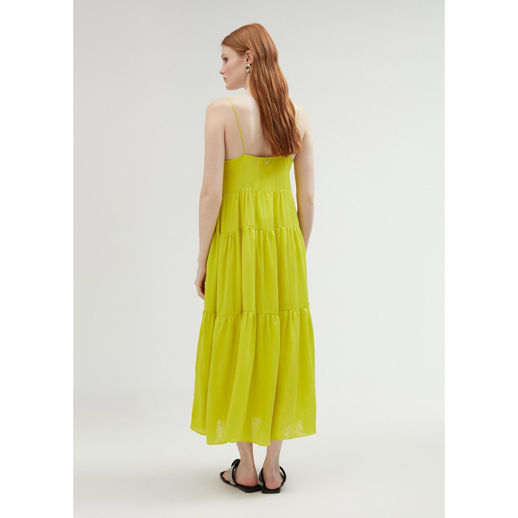 Vestito con spalline e volant