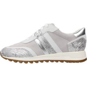Sneakers de  Mujer de la marca GEOX  modelo D TABELYA PLATA