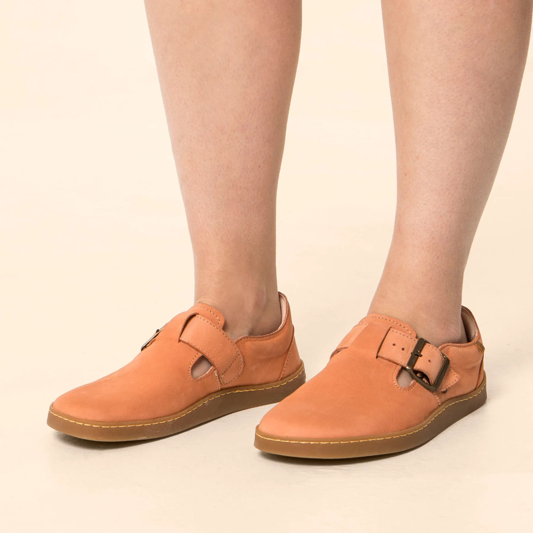 Zapatos N5913 NOBUCK LAVADO SALMON/ ORIGEN color Salmon