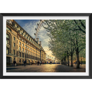 Affiche lumière sur London Eye Affiche + cadre en bois - Noir