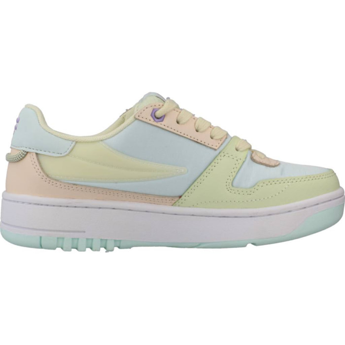 Zapatillas Deportivas De Mujer Fila con descuentos de hasta un 70 en nuestras ventas en Veepee
