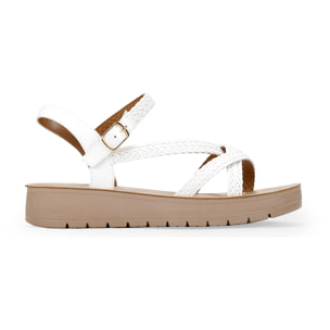 Sandalias con cuña blancas trenzadas