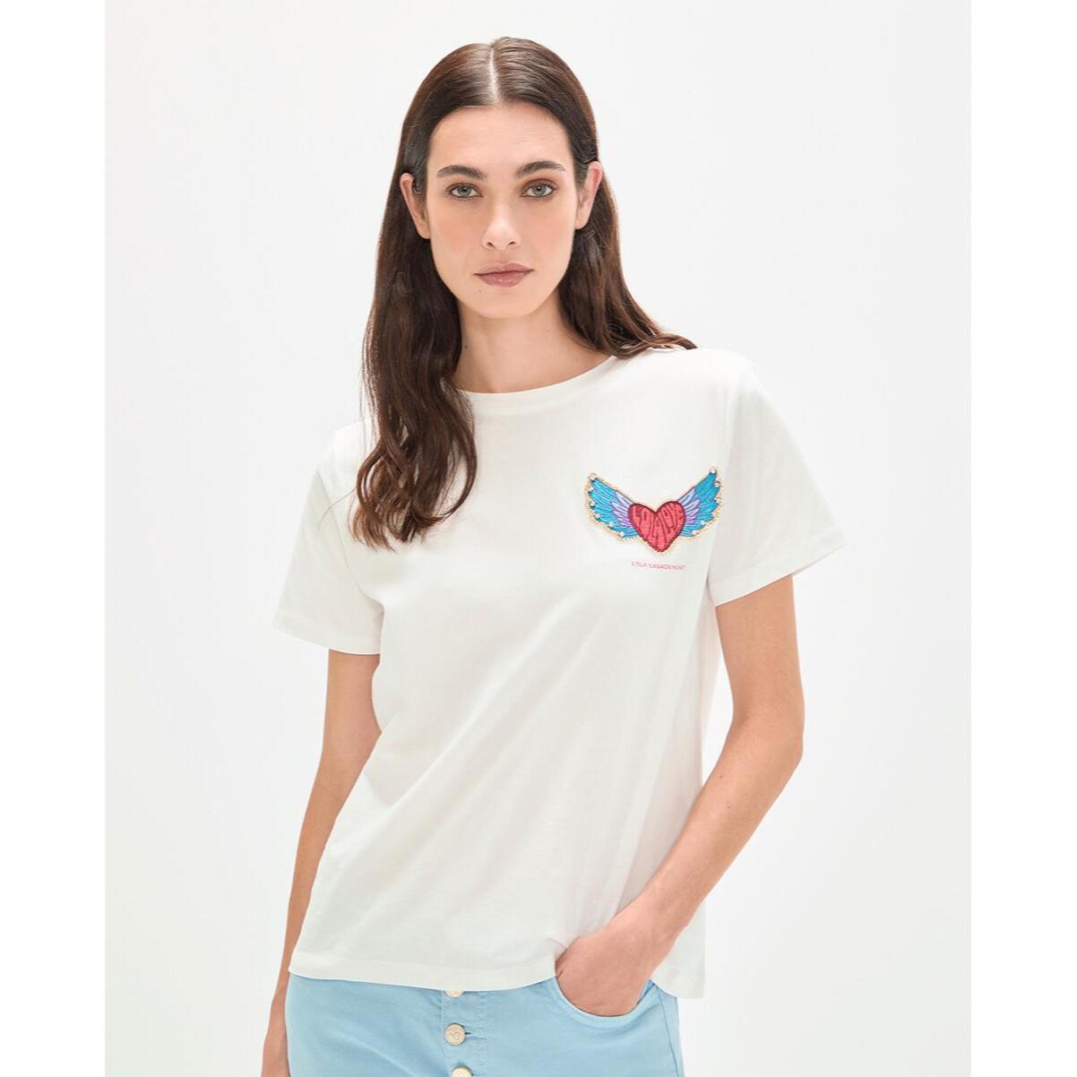 Maglietta con toppa a cuore