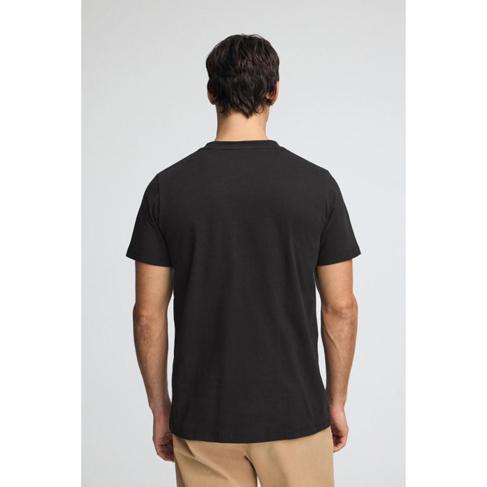 Camiseta negra con cuello redondo y bordado Rigby Go