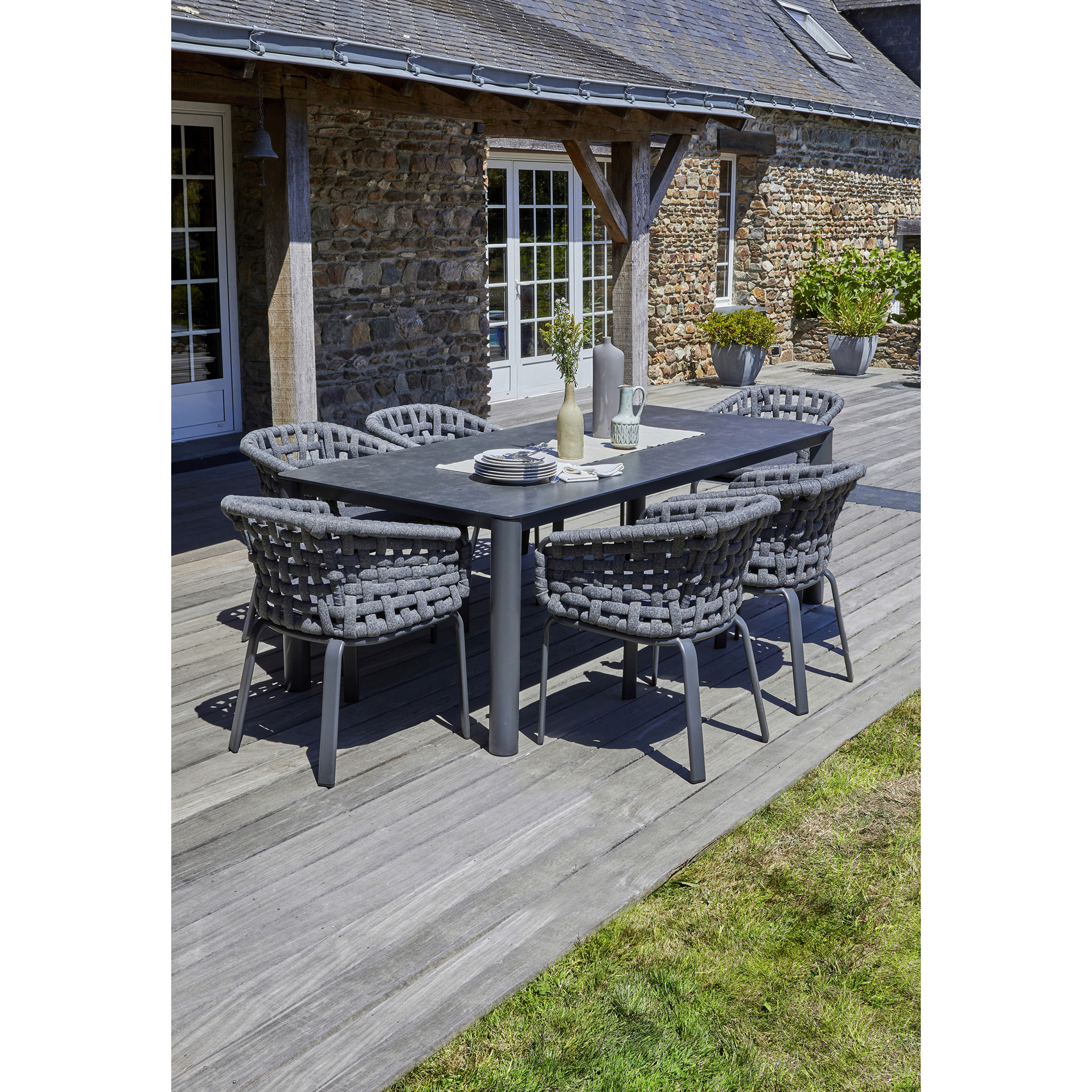 CAMARGUE - Ensemble repas de jardin 6 pl en alu avec plateau céramique sur verre